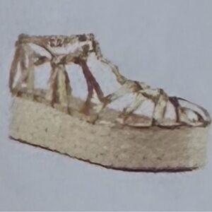 804.807.808. NEW Cape Robbin Metallic Gold Woven Platform Sandal